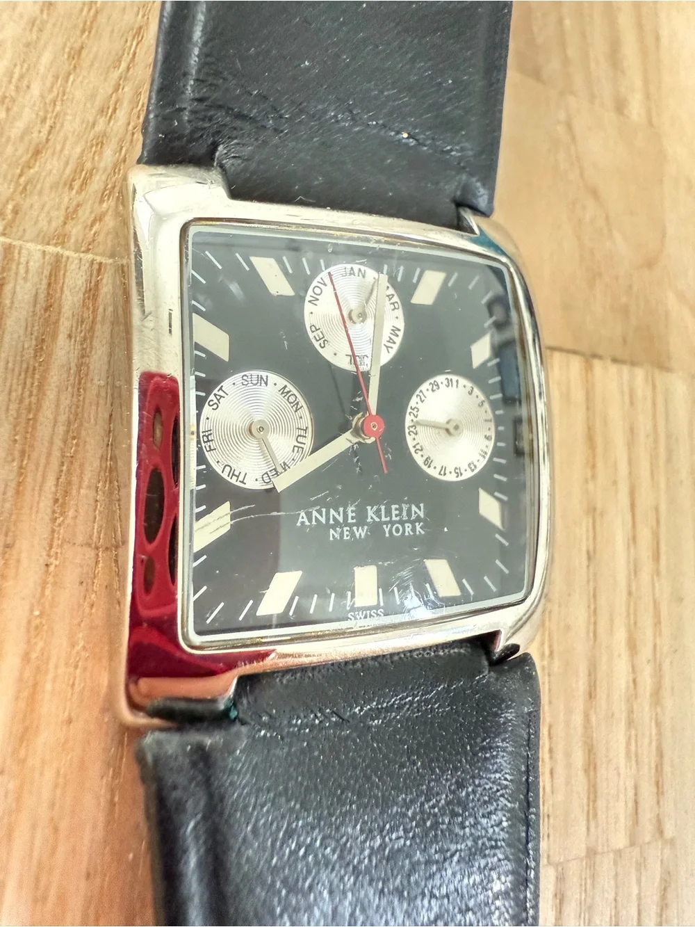 Anne Klein New York ladies black rectangular leather watch NEW BATTERY